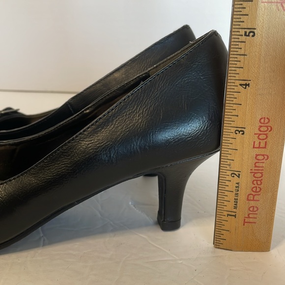 George black 3 buckle top heel women’s size 8 - Picture 10 of 11